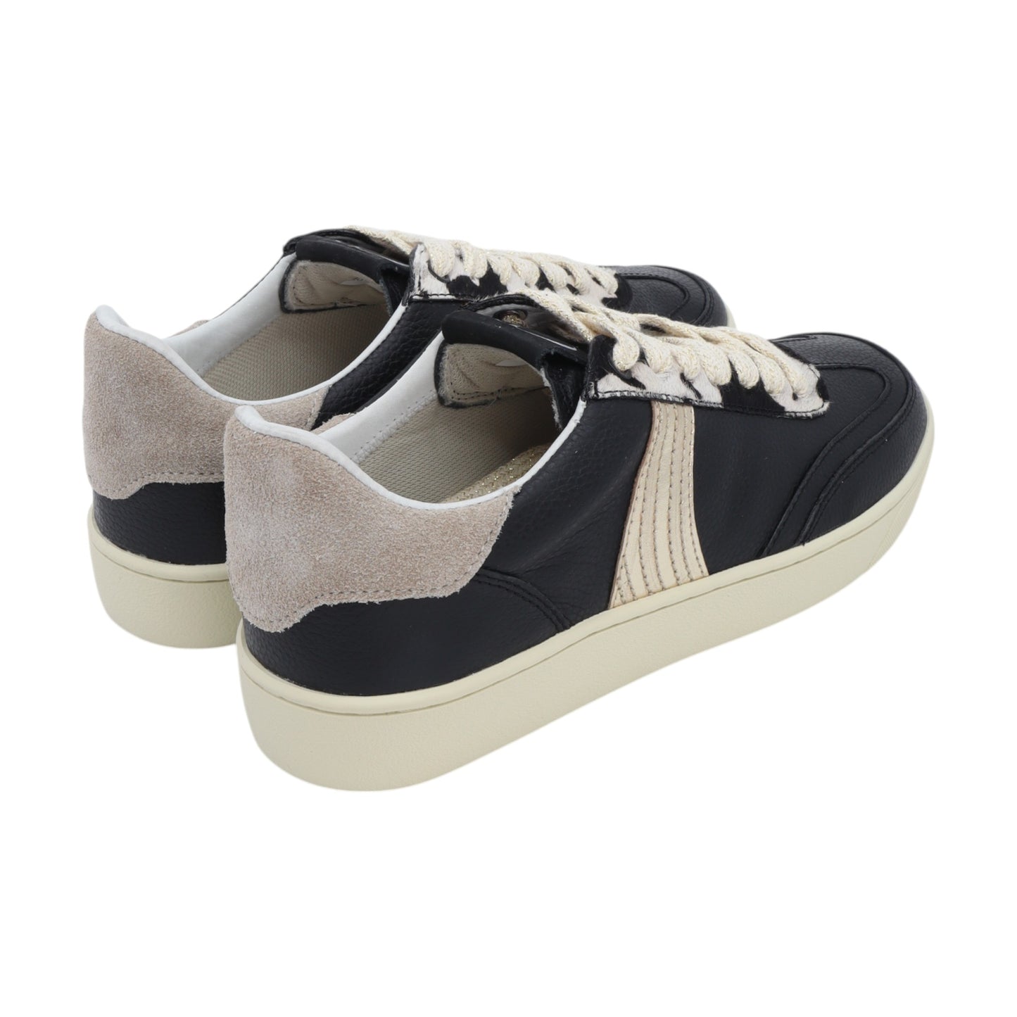 Deportivos Chanel