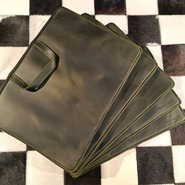 130 Estuches para laptop — EPM (verde corporativo)