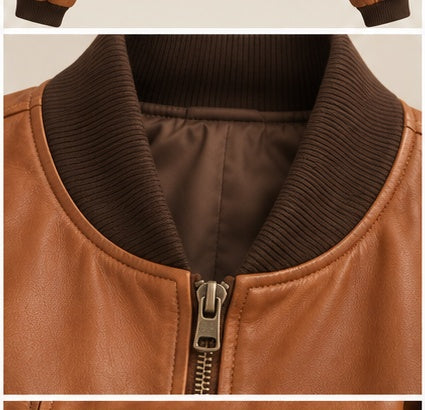 Detalle de cuello y cierre de chaqueta bomber miel