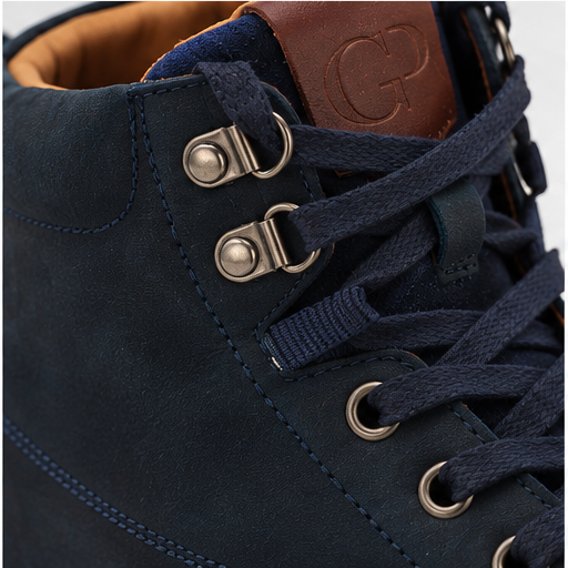 Bota Nevada Azul - detalle de cordones, herrajes y cuero