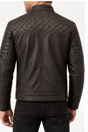 Chaqueta de cuero café Germán Patiño vista posterior sin capucha