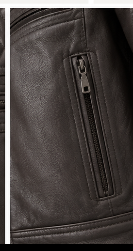 Detalle de bolsillo lateral con cremallera de chaqueta de cuero café Germán Patiño