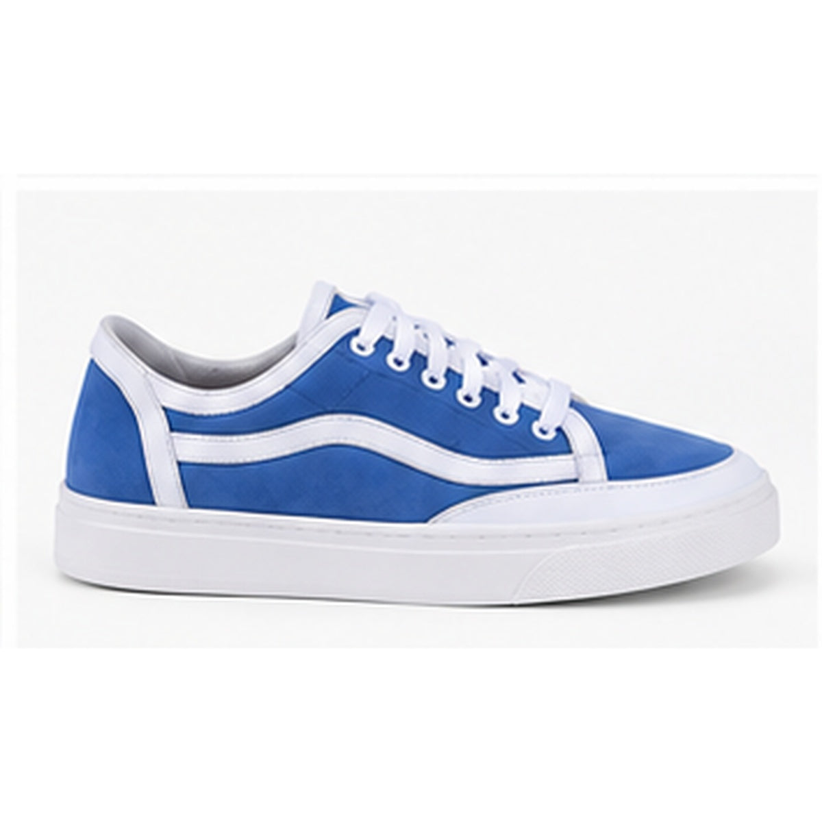 Deportivo Esmeralda azul vista lateral